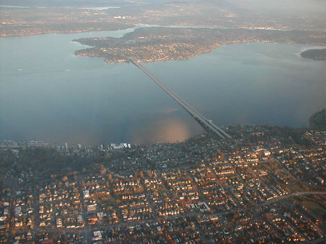 40I-90_floating_bridge