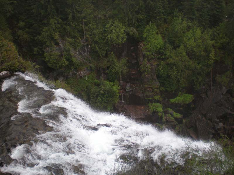 14Narada_Falls_from_top