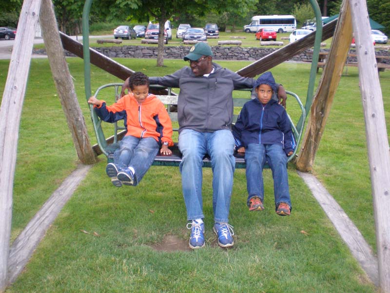 15Vincent_and_boys_on_swing