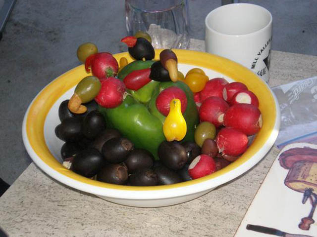 33_Food_sculpture
