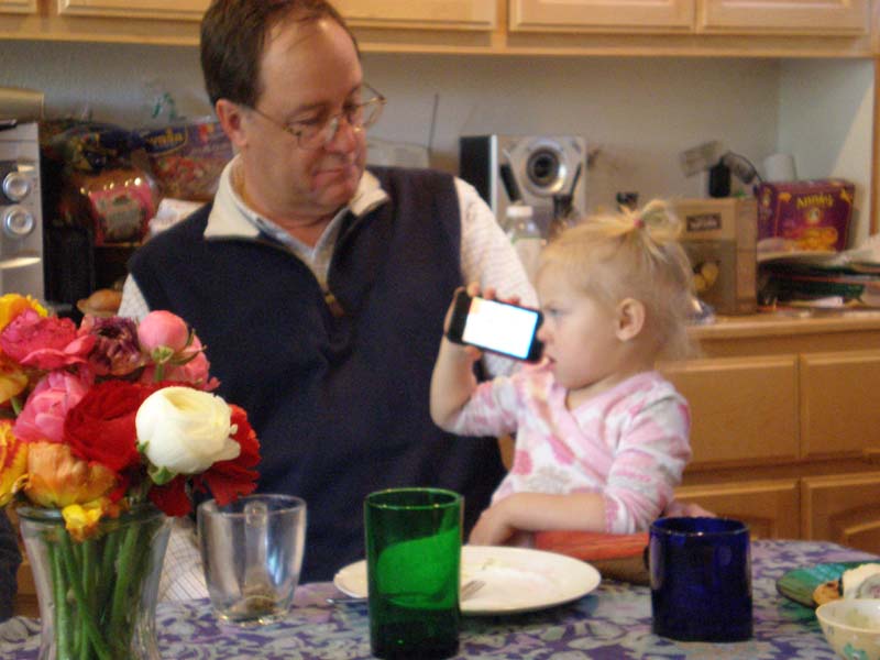 43Grandpa_Brent_Kayla_iPhone