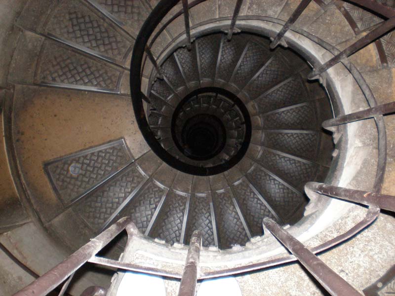 Spiral staircase with flash