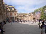 05inside_courtyard_of_Versailles