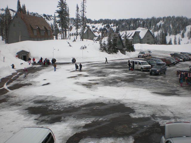 03Visitor_Center