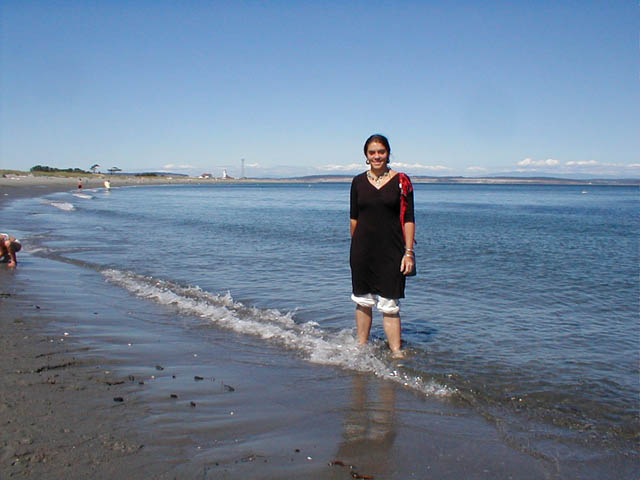 00Ruth_Fort_Worden_beach