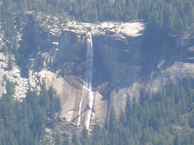 088nevada_falls_zoom