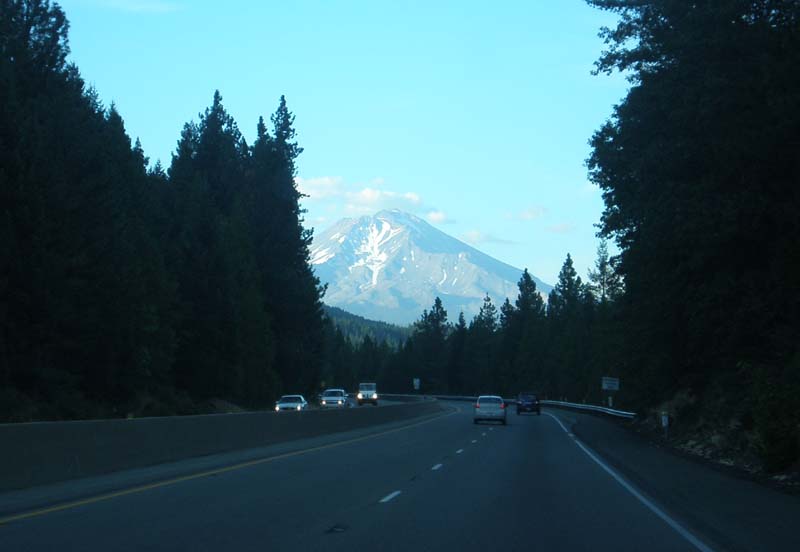 101approaching_shasta