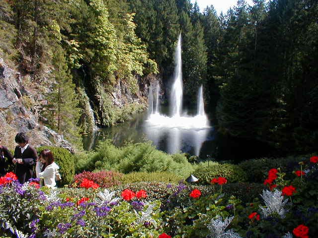 25_Fountain_pond1
