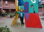 21_Jim_with_sculpture